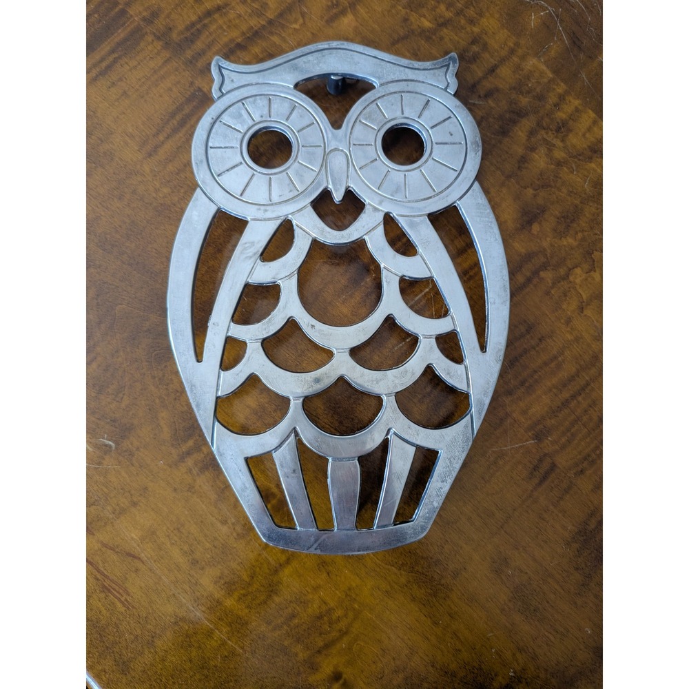 Vintage Owl Trivet Silver Cast Aluminum Wall Hanging Hot Plate